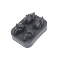 Dettaglio dello stampo in silicone nero con quattro cavità a forma di teschio 3D - 4 Cavità Teschio / Con Imbuto / Nero