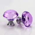 Pomello in cristallo viola con taglio a diamante e base in metallo cromato lucido - 40mm / Base Argento - Diamante Viola