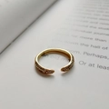 Minimalistischer S925 Silber Goldring mit Mikro-Pave-Zirkonia Steinen in offener Form - J-751 Doppelspitze Offener Ring / 18K Gold