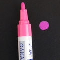 Rose pink waterproof oil-based paint marker with round fiber tip for graffiti - Pink