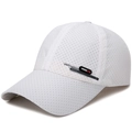 Berretto da baseball in rete bianca traspirante con patch laterale per sport estivi - Regolabile / Bianco