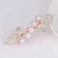 Rose gold bow hair clip with white pearls and sparkling rhinestone leaf details - Large 5 Pearls White