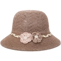 Sombrero de sol calado para mujer en color café claro con flores de punto y detalle de perla - café
