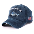 Berretto da baseball in cotone blu lavato vintage con ricamo squalo e bandiera USA - Regolabile / Blu navy