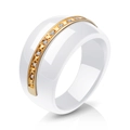 Witte keramische ring met goudlaag en een enkele rij ingelegde kristallen voor dames - US 6 / Wit