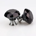 Pomello in cristallo nero con base argento e design sfaccettato per cassetti e mobili - 40mm / Base argento con strass neri