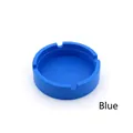 Moderner tiefblauer runder Silikon-Aschenbecher mit drei hitzebeständigen Schlitzen - Blau