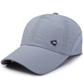 Berretto da baseball grigio traspirante ad asciugatura rapida con fori laser e mesh - Grigio