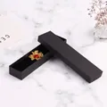 Scatola rettangolare nera in carta kraft per gioielli con fiore dorato su marmo - 22X5X3cm / Cartoncino Nero