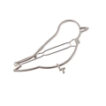 Pasador de pelo minimalista con forma de pájaro plateado y contorno hueco sobre blanco - Plateado