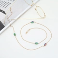 Catena per occhiali dorata alla moda con perle di cristallo a goccia multicolore - Catena di Perline a Goccia di Moda (GA069) / Oro Con Perline a Goccia Iridescenti