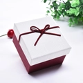 Square two-tone jewelry gift box with a woven texture lid and decorative bow ribbon - With Small Pillow / White and Red