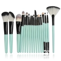 Vista macro del set de 16 brochas de maquillaje verde menta con cerdas de fibra bicolor - Juego de 18 Piezas Verde Menta (S-LH)