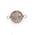 Macro-opname van zilveren roestvrijstalen connector met roségouden glitterinleg - Roze Druzy Stijl (23) / 12mm