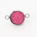 Detail van roze druzy ronde roestvrijstalen connector met dubbele bevestigingsringen - Roze Glitter Stijl (17) / 12mm