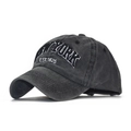 Berretto da baseball in cotone lavato grigio scuro con ricamo New York bianco in 3D - NEW YORK Grigio Scuro