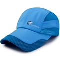 Helderblauwe sneldrogende sportpet met ademend mesh en het LT outdoors-logo - Verstelbaar / Hemelsblauw