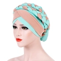 Détail du bonnet turban tressé vert menthe et rose poudré pour femmes en maille douce - M (56-58cm) / Vert Clair + Kaki