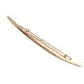 Detailansicht einer roségoldenen geometrischen Haarspange mit glatt poliertem Finish - Ein-Wort-Form / Roségold
