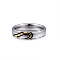 Anello di coppia minimalista con motivo a onde in smalto nero e oro sulla fascia - Taglia 5 / Stile Donna