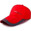 Gorra de béisbol roja de secado rápido con estampado Modern British y borde gris suave - Ajustable / Rojo