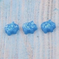 Tre graziosi ciondoli a forma di maialino in opale sintetico blu per gioielli fai da te - Maialino Senza Foro / Celeste