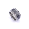 Anillo de acero inoxidable plateado con fibra de carbono negra y doble fila de circonitas - US 7 / Color Acero (KR47314-K)