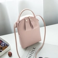 Petit sac à bandoulière rose minimaliste avec poignée et double fermeture éclair pour femme - Rose