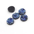 Close-up van 12mm ronde druzy hars cabochons met sprankelende kristaltextuur - Blauwgroen (19) / 12mm Dikke Full Sky Star