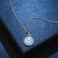Elegante zilveren ketting met blauwe en witte zirkonia stenen in een boze oog ontwerp - Zilver