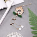 Decorazione natalizia creativa in legno con renna, pigne e corda in stile rustico - Sospensione Casa in Legno Stile Renna