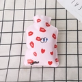 Mini borsa dell'acqua calda rosa in PVC con simpatici motivi a labbra e cuori - Labbra Rosse / Rosa