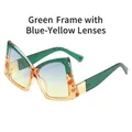 Occhiali da sole oversize a farfalla con montatura leopardata verde e lenti sfumate - Montatura Verde Lente Blu Gialla