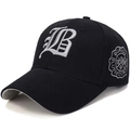 Cappellino da baseball nero in cotone con ricamo 3D lettera B e stemma laterale - Nero Ricamo Argento