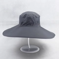 Grauer Sonnenhut mit breiter Krempe, atmungsaktivem Netzband und schnelltrocknendem Stoff - M (56-58cm) / Marineblau
