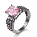 Anello punk in rame con zircone rosa e placcatura in oro nero in stile gotico - US 7 / Oro Nero Rosa