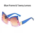 Bowtie shaped oversized sunglasses with blue frame and pink leopard print pattern - Blue Frame Gray Tea Lens