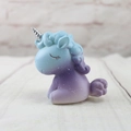 Decorazione torta unicorno angelo con sfumatura blu viola glitterata e corno d'argento - Unicorno da Sogno Blu