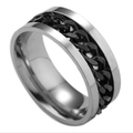 Detail of a rotating stainless steel spinner ring with a black Cuban link chain inlay - Size 8 / Black