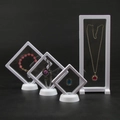 Coffret de présentation flottant en film PE blanc avec bases pour bijoux divers - 7x7x2cm / Blanc