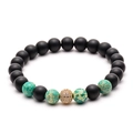 Bracciale in pietra lavica da 8mm con perline verdi e sfera di zirconi placcata oro - Pietra dell'Imperatore