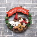 Ghirlanda di Natale con Babbo Natale, pupazzo di neve e renna su un anello di rattan - Tre Figure (Babbo Natale/Pupazzo di Neve/Renna)