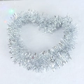 Heart-shaped shiny silver Christmas tinsel garland for festive tree decoration - 2 Meters / Silver