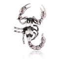Gotische Skorpion-Brosche mit schwarz-weißer Emaille auf einer Vintage-Silberlegierung - Antiksilber + Schwarz-Weißes Emaille