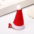 Handgemaakte rode kerstmuts haarclip met witte pompon voor een feestelijk kapsel - Rechte Mini Kerstmuts