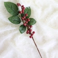 Künstlicher roter Beerenstrauch mit glänzenden Früchten und Blättern für die Deko - Rote und grüne Beeren (5 Blätter) / Rot