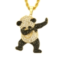 Hip-Hop-Anhänger in Pandform mit Kristallen und goldener Gliederkette für den Club-Look - Gold