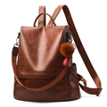 Sac à dos en similicuir marron foncé avec porte-clé en peluche et bandoulière amovible - Jaune Terre