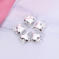Pendentifs en forme de cœur en cuivre argenté poli pour bijoux DIY sur marbre - 11x9mm / Argenté