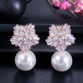 Sparkling zircon snowflake earrings with elegant white pearls in a rose gold finish - Rose Gold Style (E0106-2)